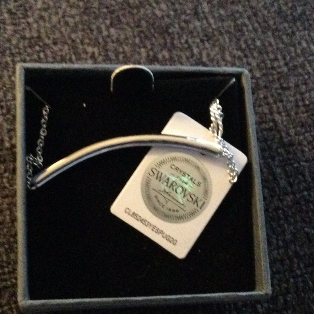 NIC & SYD SWAROVSKI Crystal Necklace. Adjustable Chain. - Picture 4 of 7